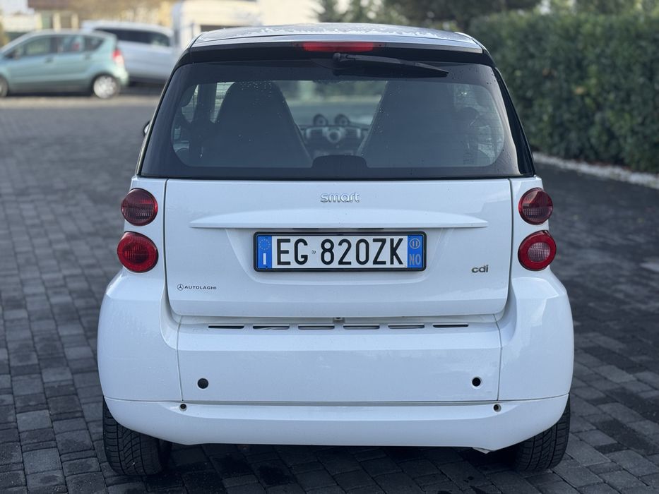 Smart Fortwo 10.2011 diesel/automat