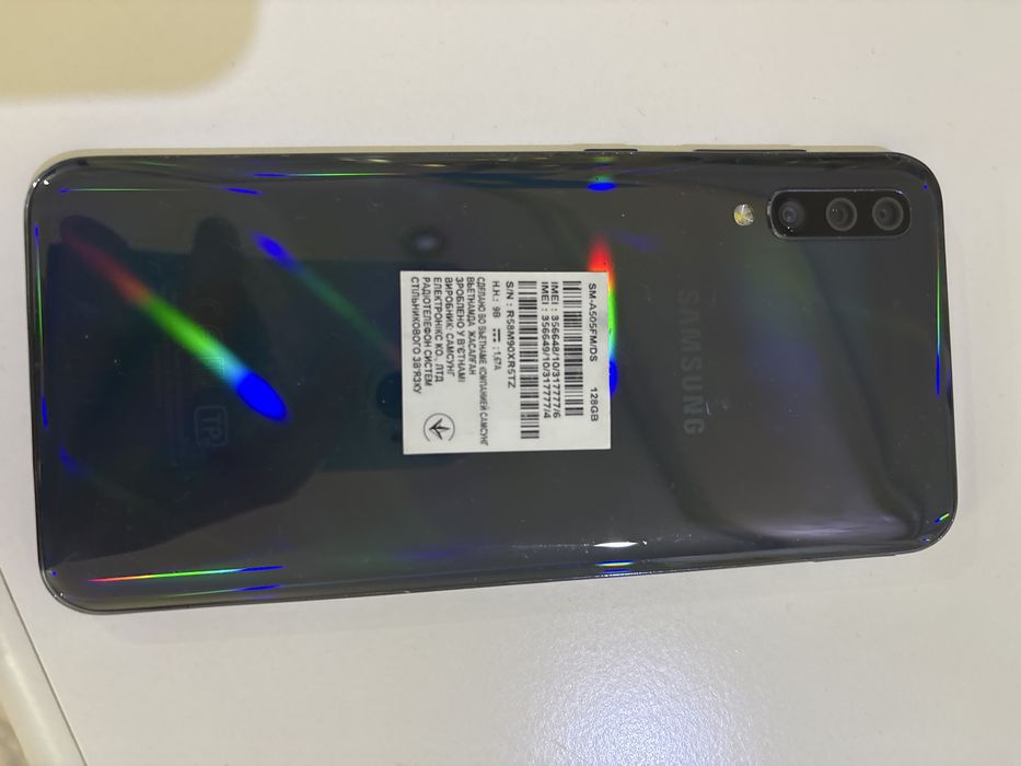 Продается Samsung A50