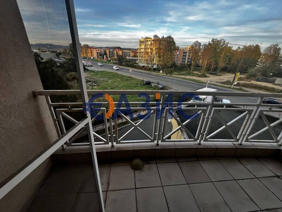 Продава се Двустаен апартамент в к.к. Слънчев бряг - 39 кв.м за 1204 €/кв.м - Снимка #13