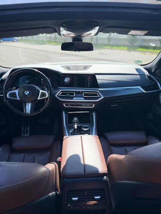 Vând x6 ozn 2022 impecabil pachet M  accept test fără daune km 80000