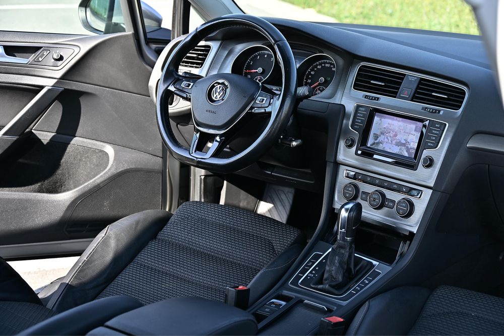 Volkswagen GOLF 7 - Benzina - DSG - Automat
