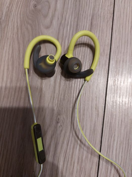 Vand Casti bluetooth JBL Reflect Contour 2