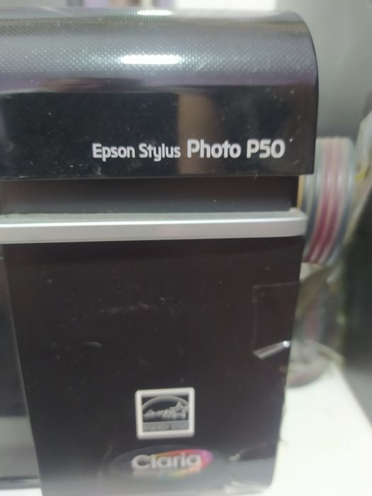 Продам принтер на запчасти.