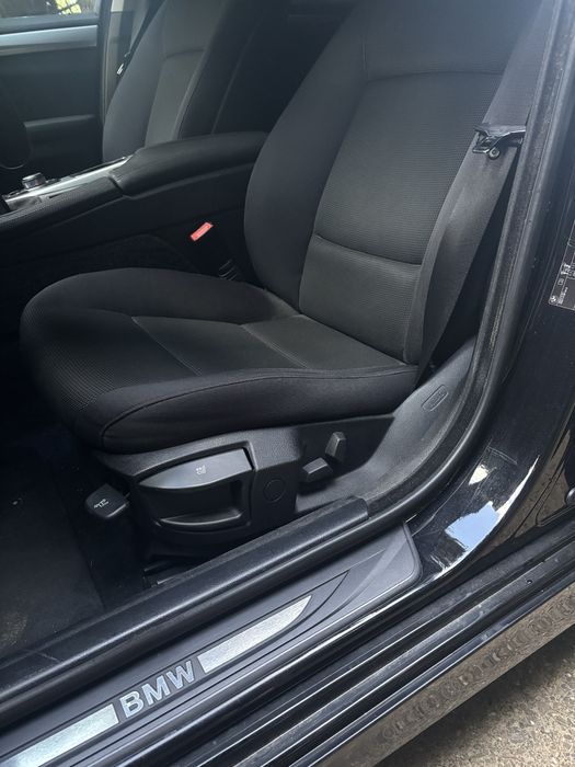 BMW Seria 5 F10 520D