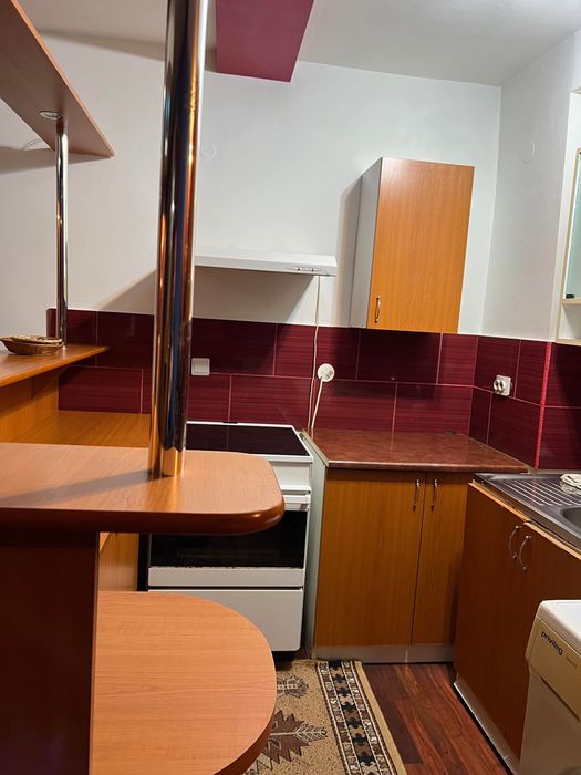 Garsoniera de inchiriat