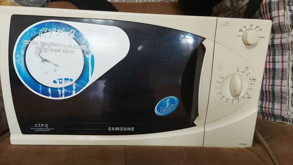 Продам микроволновку б/у сломана
