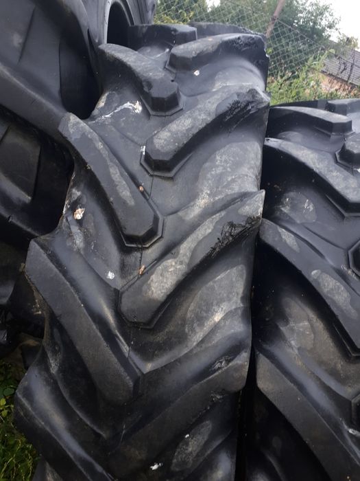 Anvelope tractor 12,4R32 radiale