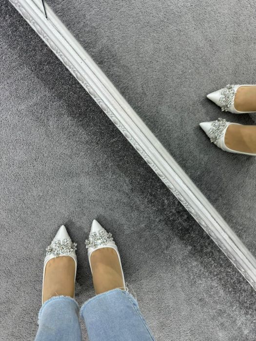 Продам свадебные туфли