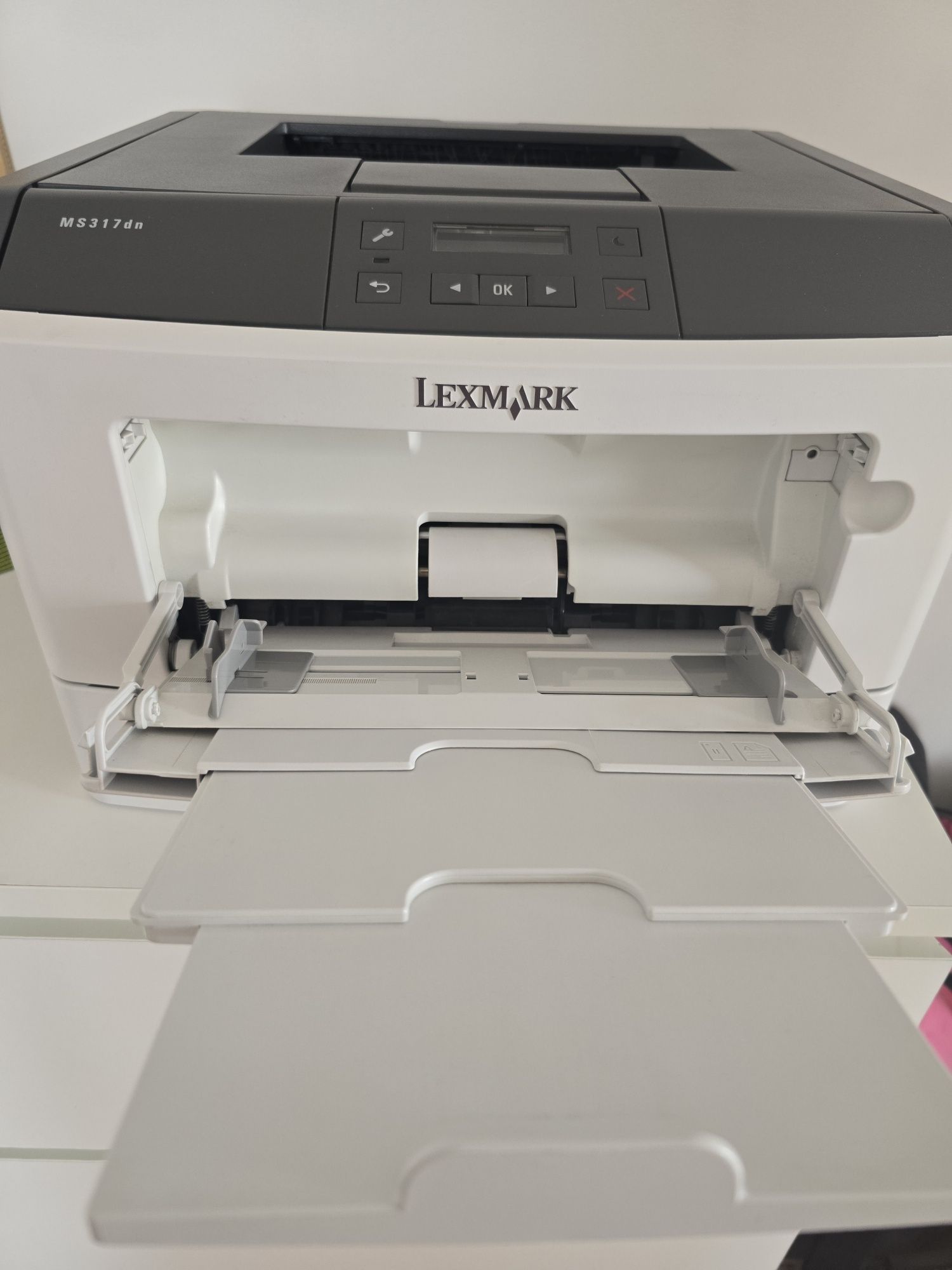 Лазерен принтер Lexmark MS317dn