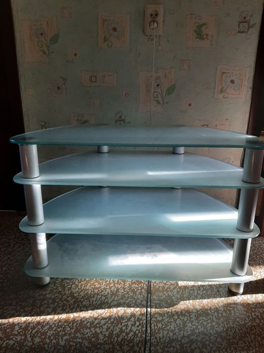 Столик под тв стеклянный