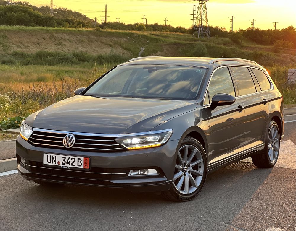 Volkswagen Passat Highline AUTOMAT MatrixLED Camera Carlig Remorcare