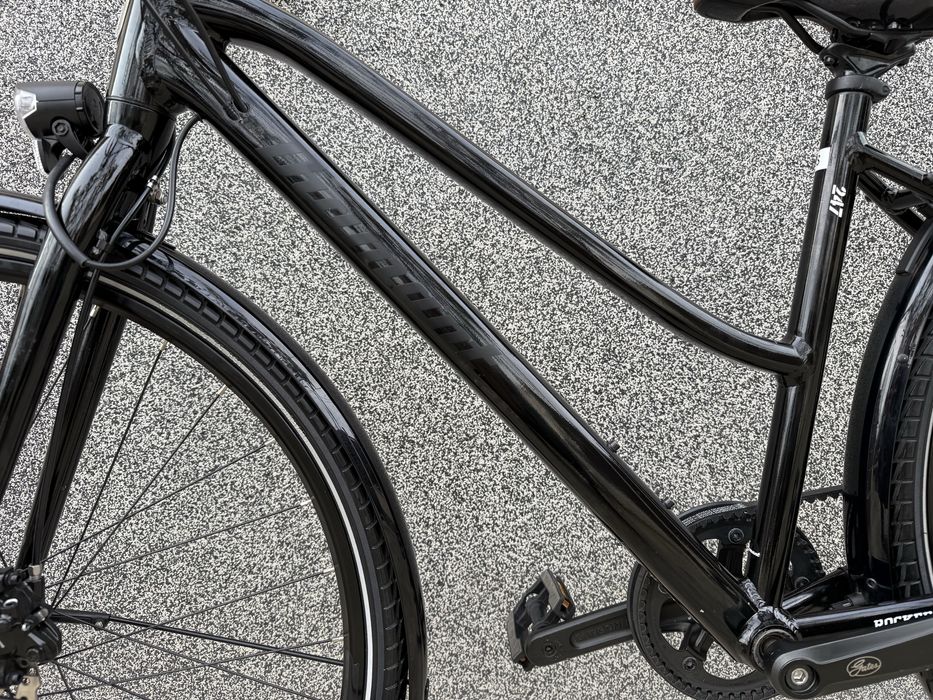 Алуминиев градски велосипед Diamant 28” с ремък и 8 вътр. скорости