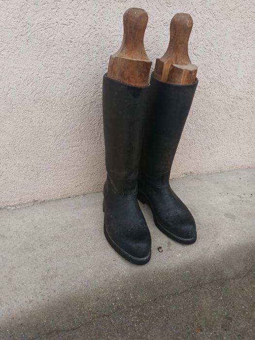 Cizme din peiele autentice