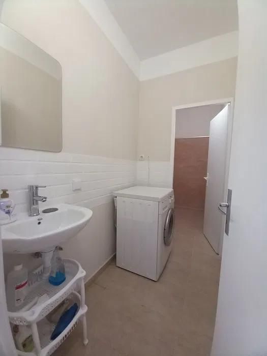 Дава се под наем Тристаен апартамент в Пловдив, Южен - 95 кв.м за 425 € - Снимка #7