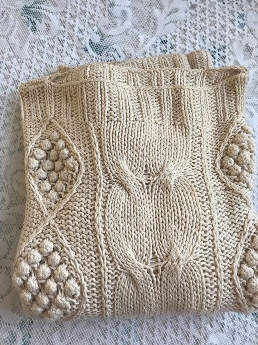 Pulovere tricotate femei anii 2000