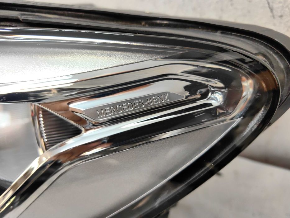 Оригинален фар Мерцедес Цитан  Mercedes Citan W420 Led