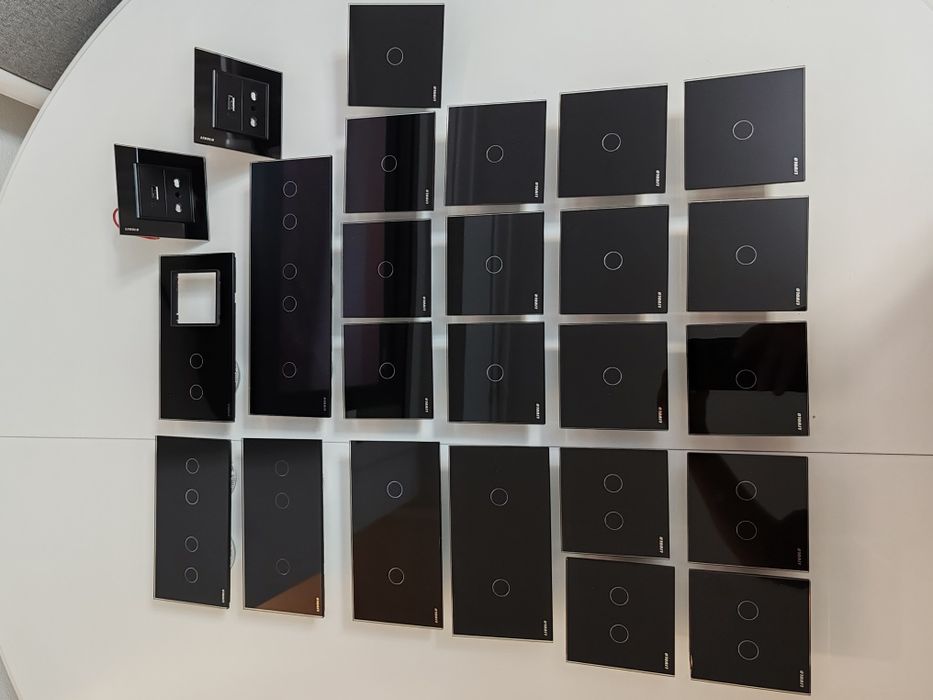 Intrerupator cu touch din sticla Livolo