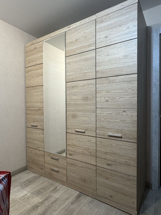 Беларуский качественные шкаф и кровать