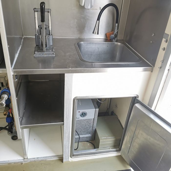 Remorcă Foodtruck de vanzare