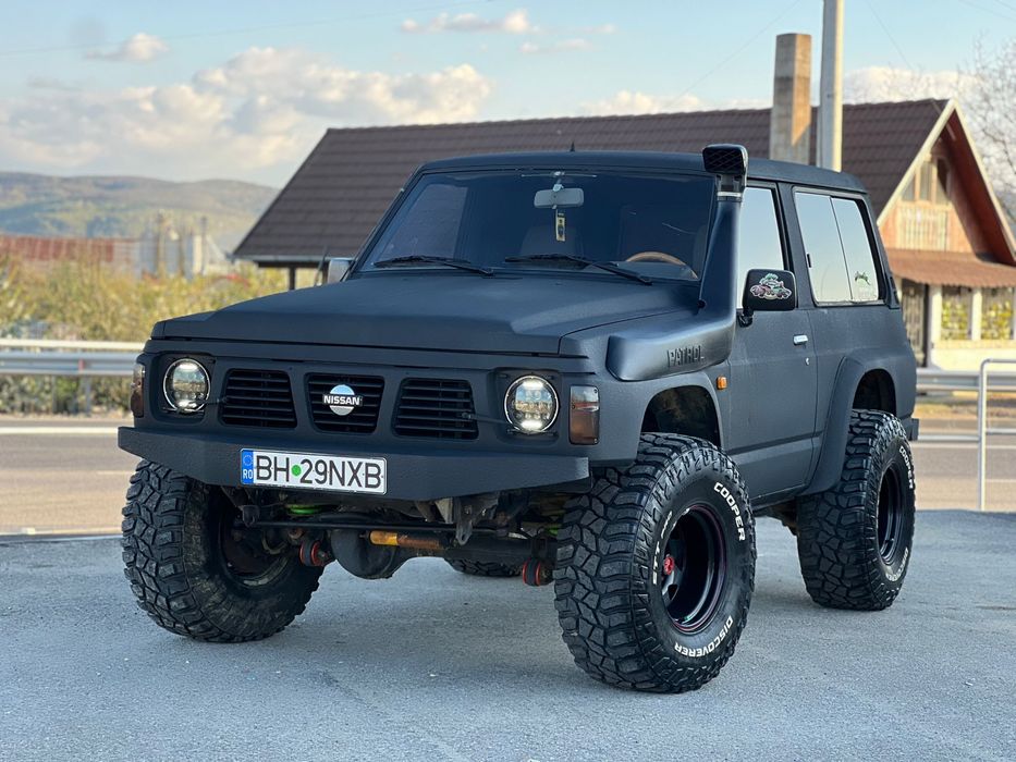 Nissan Patrol Y60 /2.8/ Autoutilitara