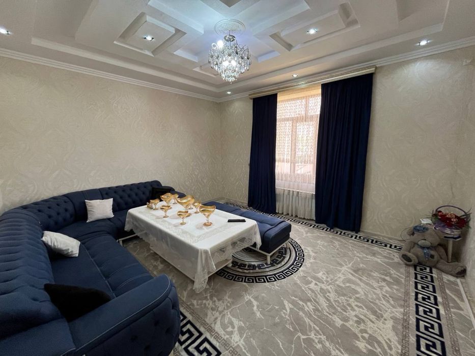 Продается 3 ком. Квартира площадью 80 кв.м. В Согдиане