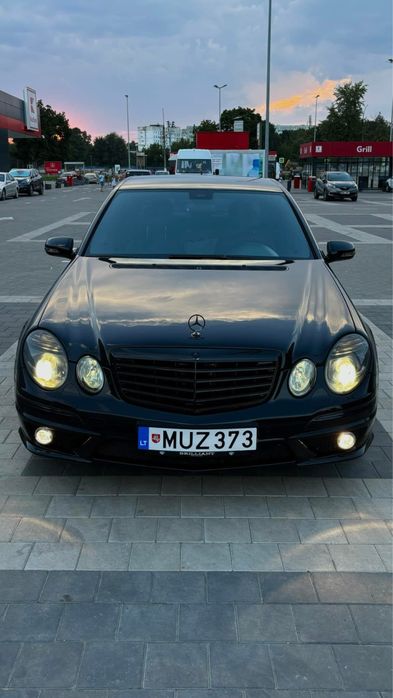 Mercedes w211 320cdi V6 AMG pak!