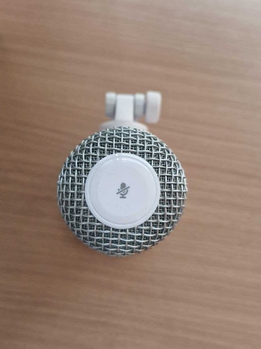 Микрофон HyperX SoloCast, бял