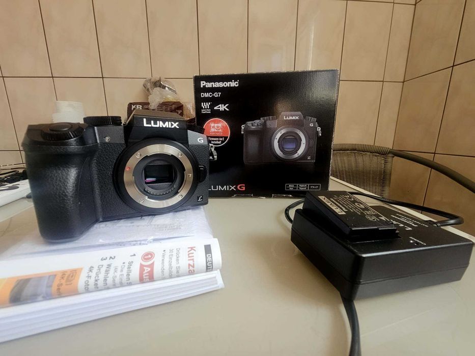 Kit Panasonic Lumix DMC-G7 + Sigma 16mm F1.4 DN Montura MFT+ accesorii