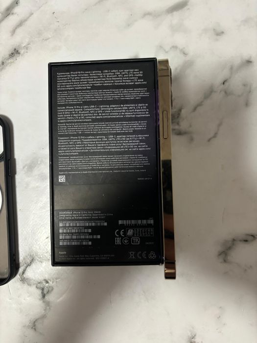 Iphone 12 pro 256 gold