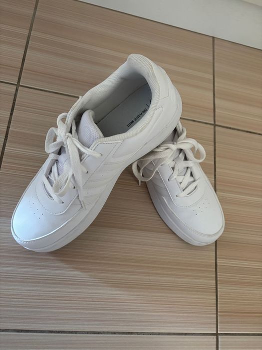 Дамски маратонки Adidas