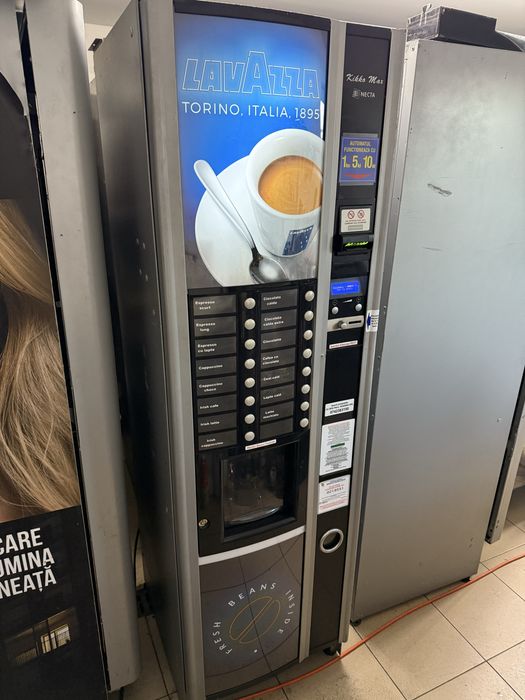 Necta Kikko Max aparat vending automat