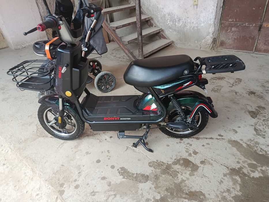 Skutir sotiladi 400$dan kami yuq