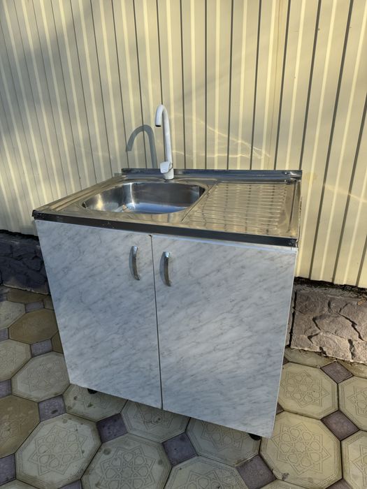 Продам мойку состояние хорошее. Б/у