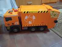 Dickie toys камион за смет