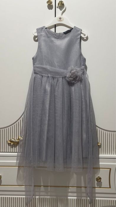 Нарядное платье для девочки