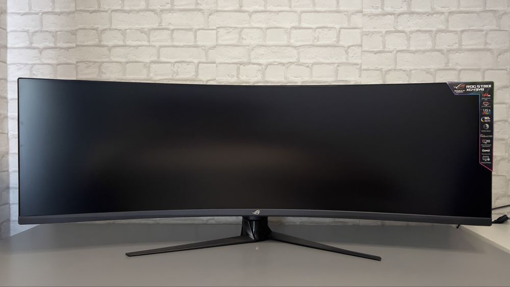 Monitor ultrawide Asus rog xg49v