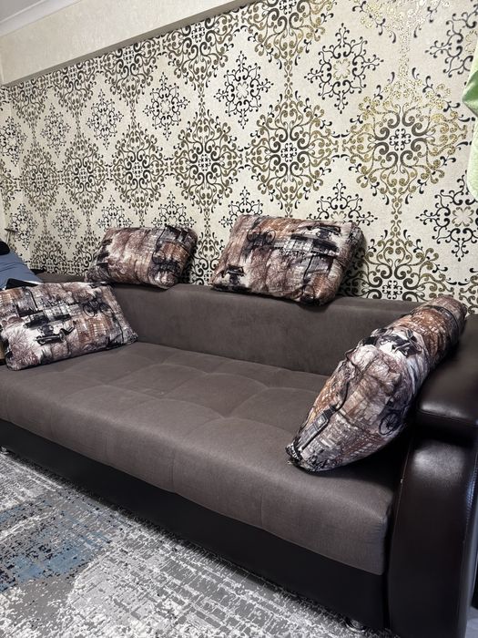 Продам диван кресло и пуфик