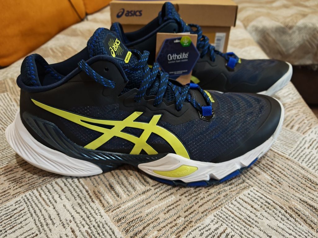 Asics Metarise-  маратонки за волейбол