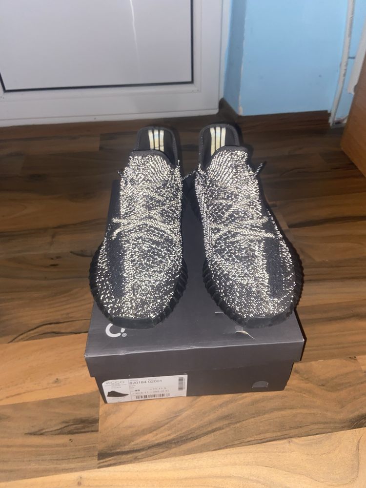 Yeezy 350 reflective