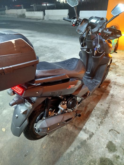 Скутер танк 150 куб