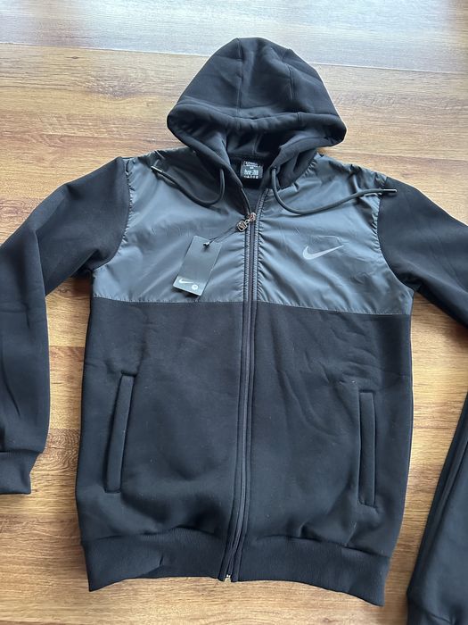 Мъжки,ватиран,черен екип Nike с шушлекова платка,качулка и ципове
