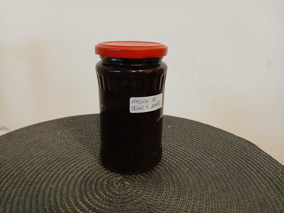 Magiun de prune fără adaos de zahar