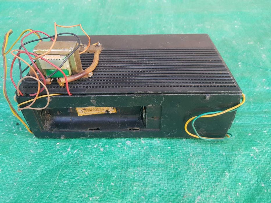 Radio vechi portabil,cosmos 3,fab.Tehnoton Iași,1977,perioada comunist