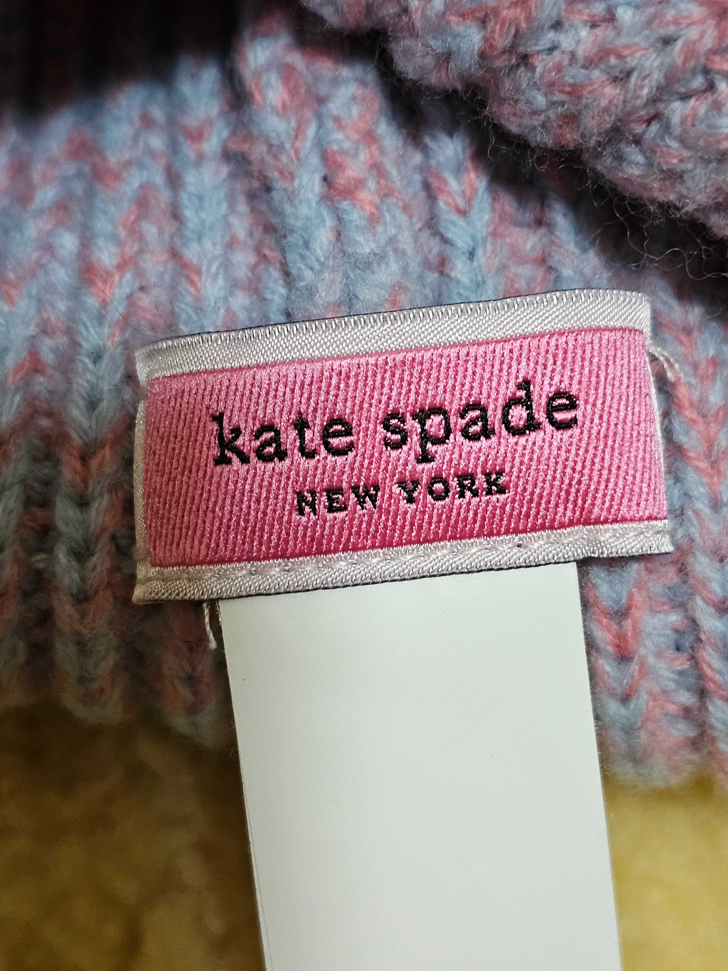 Caciula cu mot tricotata de la Kate Spade New York marime universala