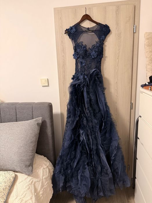 Рокля Stoyan Radichev