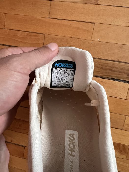Adidași damă Hoka Rincon 4 – Bej.