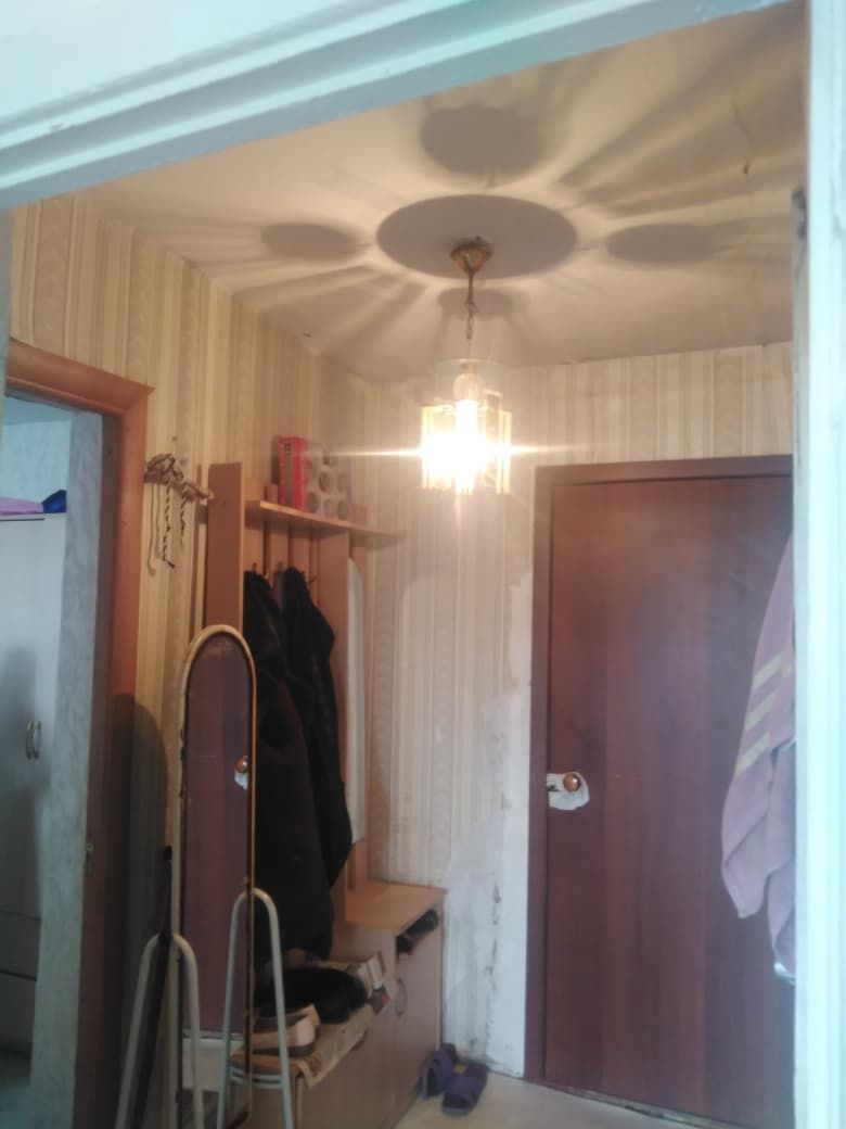 Продам квартиру срочно зимои теплой 2 комната