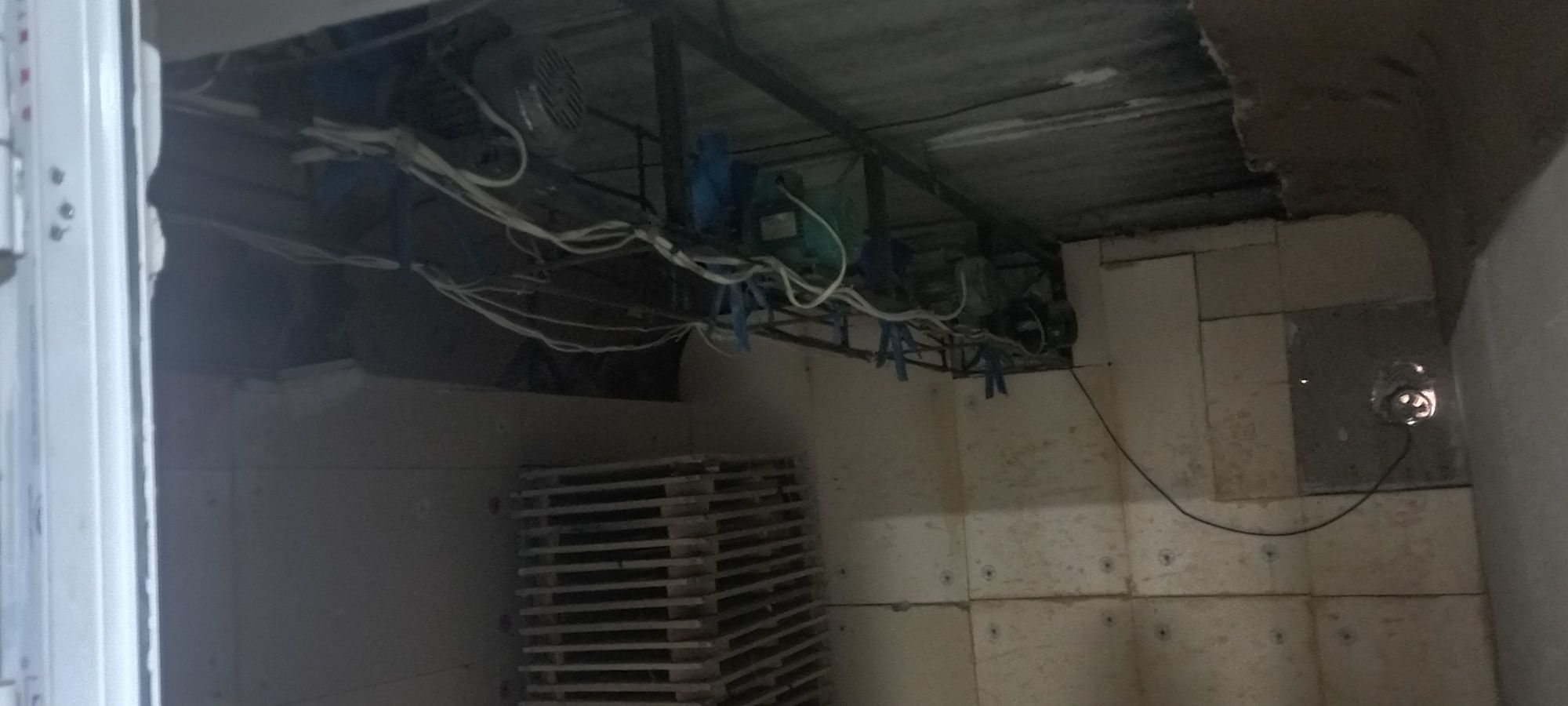Makaronishlab chiqazadifan  aparat sotiladi