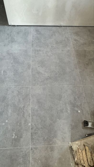 Кладка кафеля, керамогранита