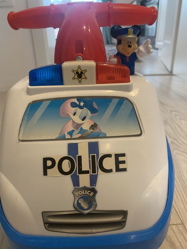 Masinuta Mickey Politie prin impingere